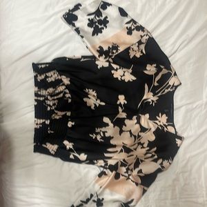 White House Black market Flower blouse kimono sleeve